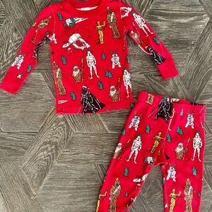 Hanna Andersson Star Wars Christmas holiday pajama set (2T)